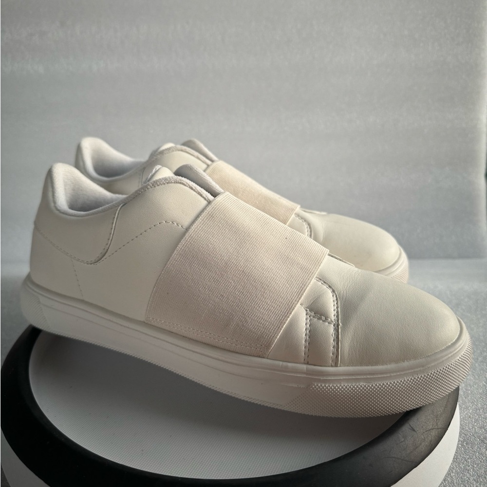 Vince camuto shoes sneakers womens 8 maryenda style white leather textile upper
